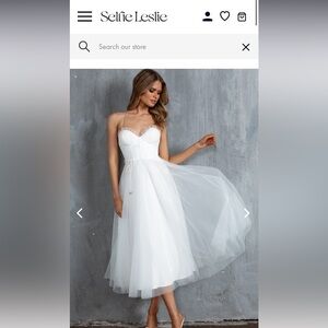 Selfie Leslie Smitten Sweetheart Neckline Chiffon Midi Dress White